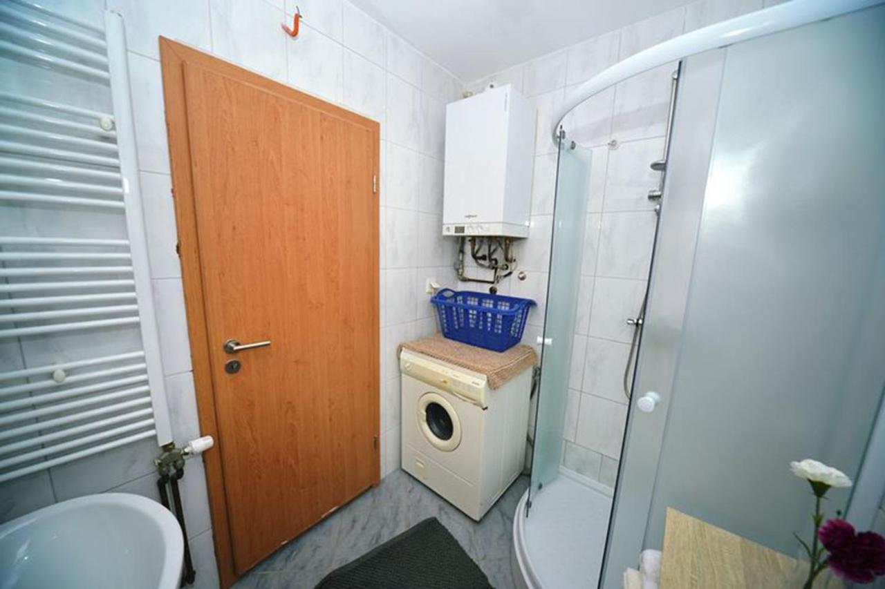 Apartments Relax Near أوباتيا المظهر الخارجي الصورة